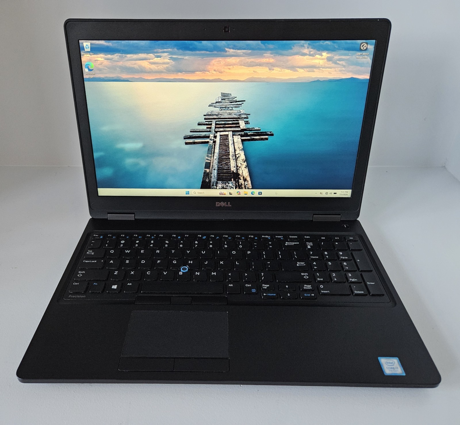 Dell Precision 3520 Core i7-7820HQ 2.9GHz 16GB 256GB NVMe NVIDIA M620 Win 11 Pro