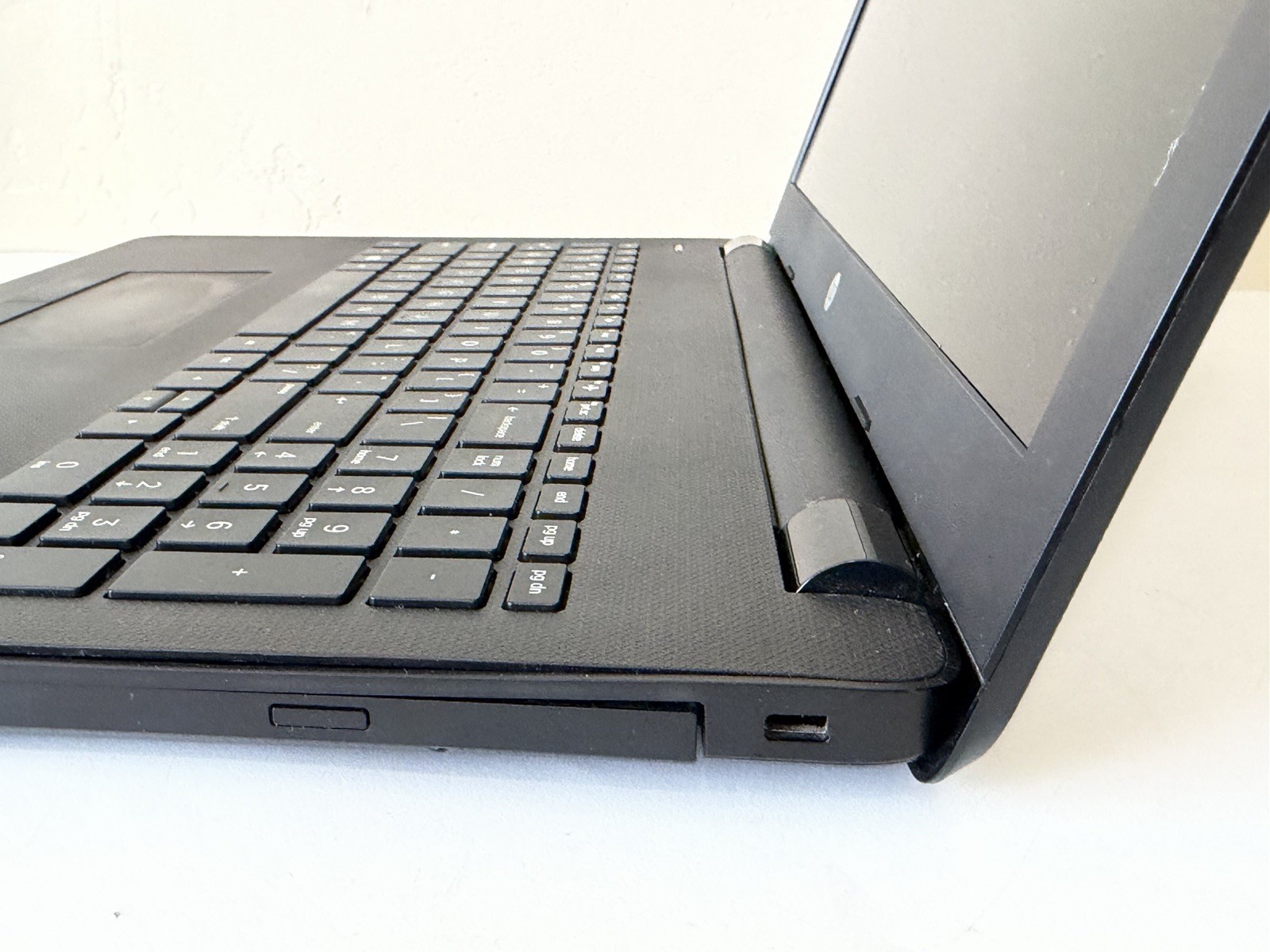 HP 15-bs016dx 15 Intel Core i5 7th Gen. Laptop Read Description
