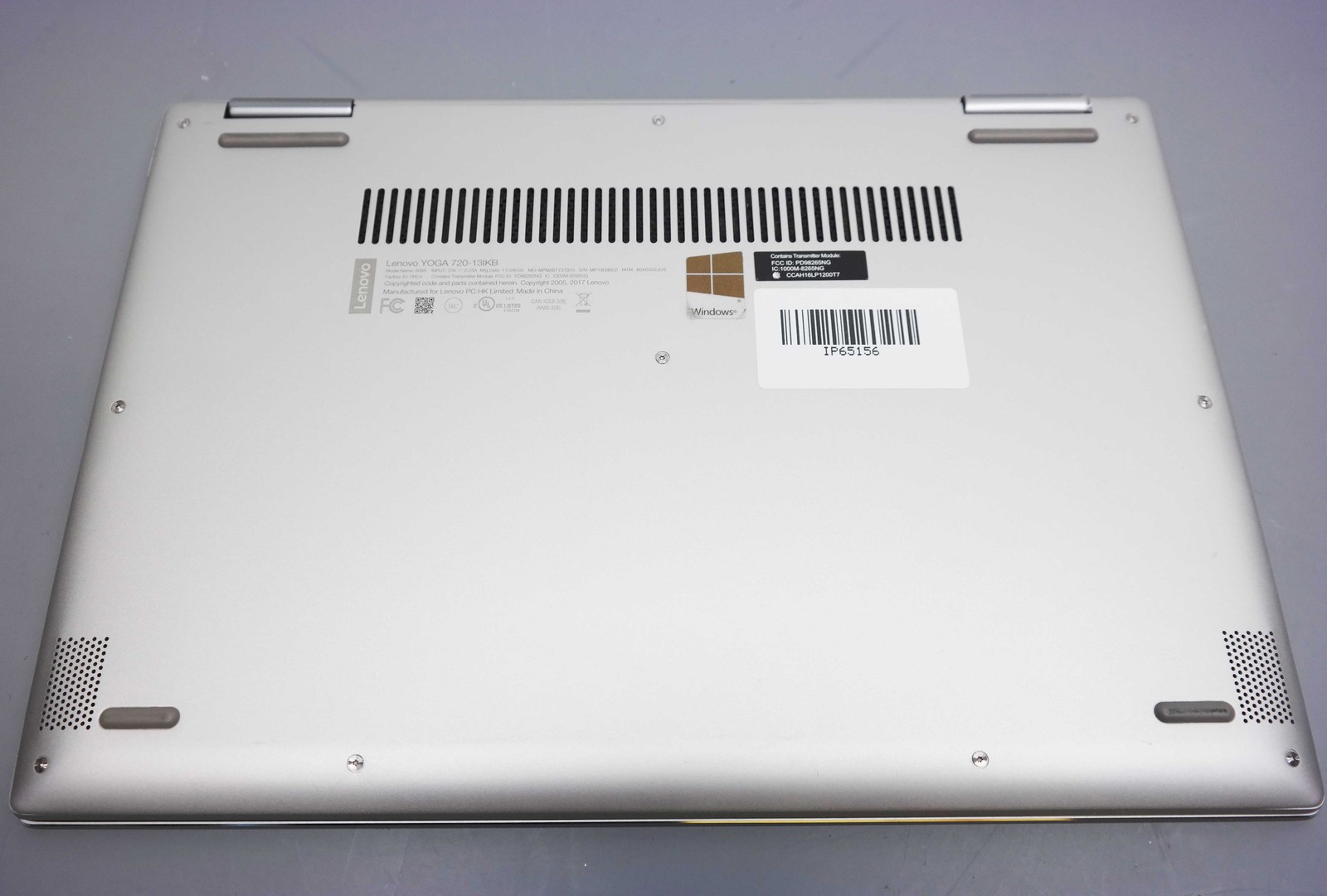 Lenovo Yoga 720 13.3″ Core i5-7200U 8GB 256GB SSD Silver