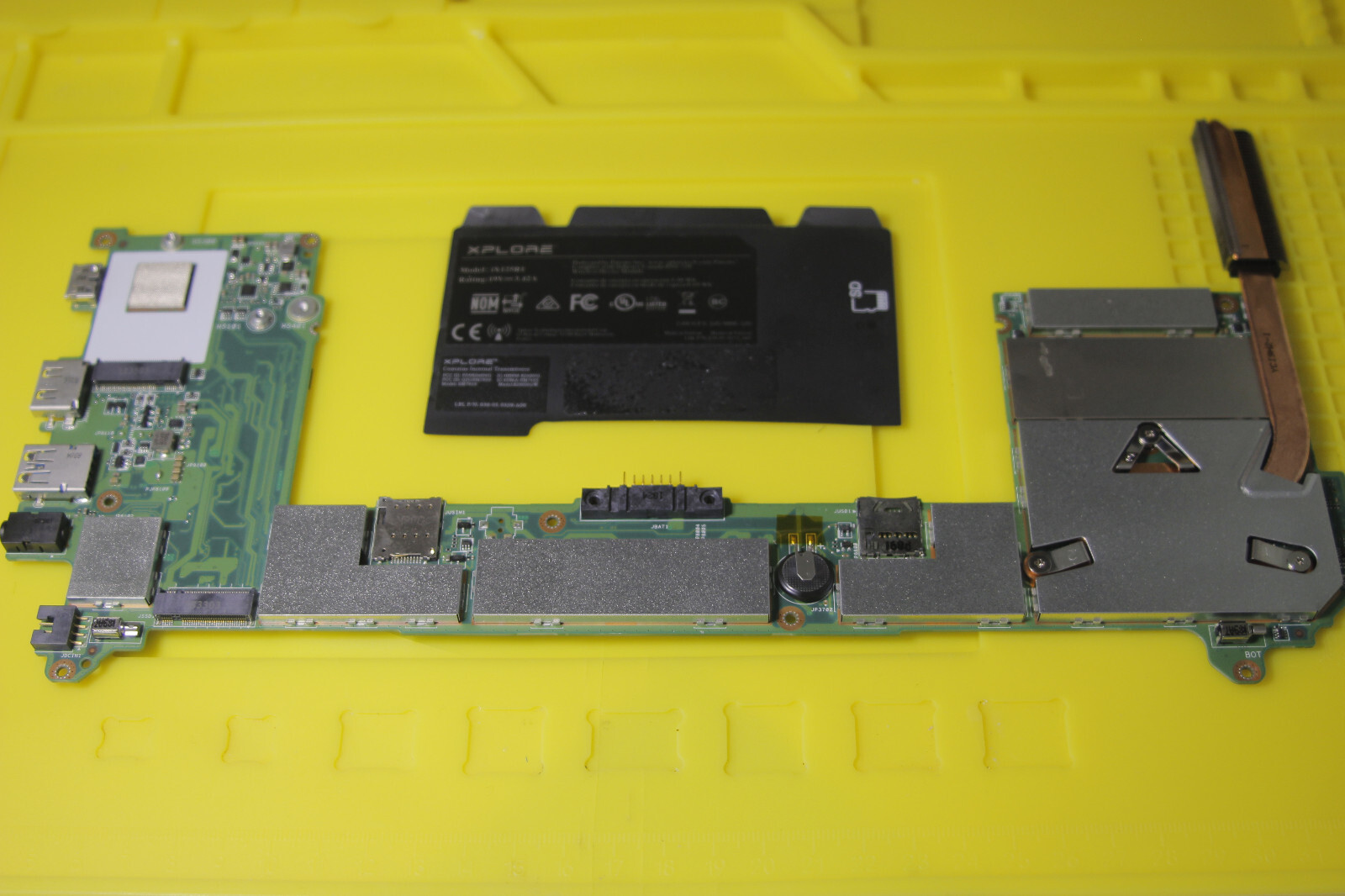 Xplore iX125R1 Motherboard replacement working condition.