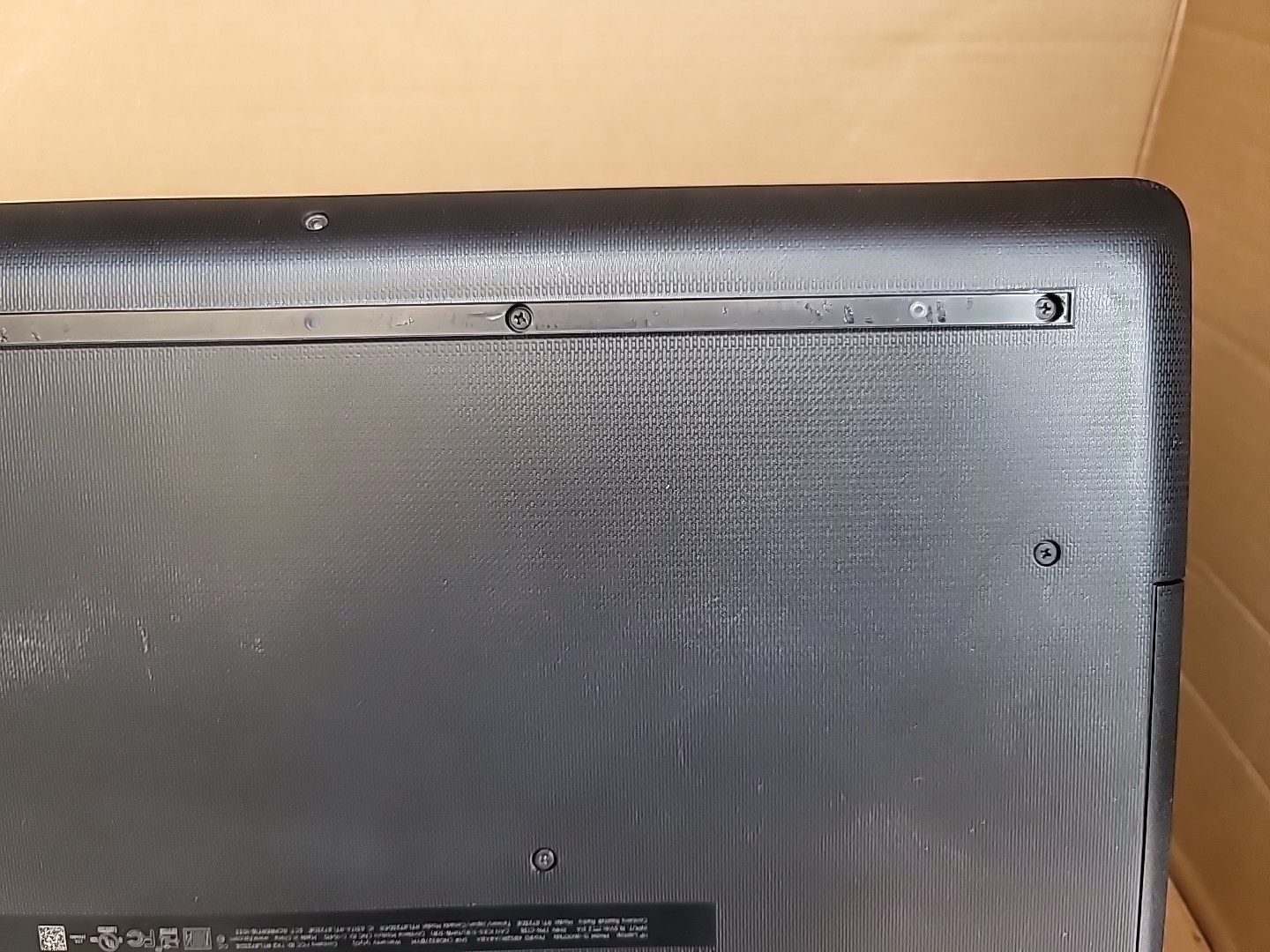 HP 15-db0xxx 14″ AMD A6-9225 Radeon R4 2.6GHz, 4GB RAM, Windows11 Pro, 160GB HDD