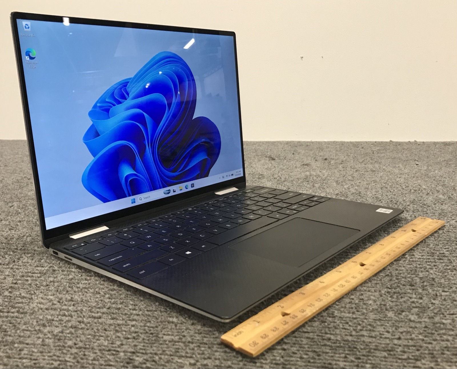 Dell XPS 13 7390 4K 13.3″ 2-in-1 Laptop i5-1035G1 8GB RAM 256GB NVMe