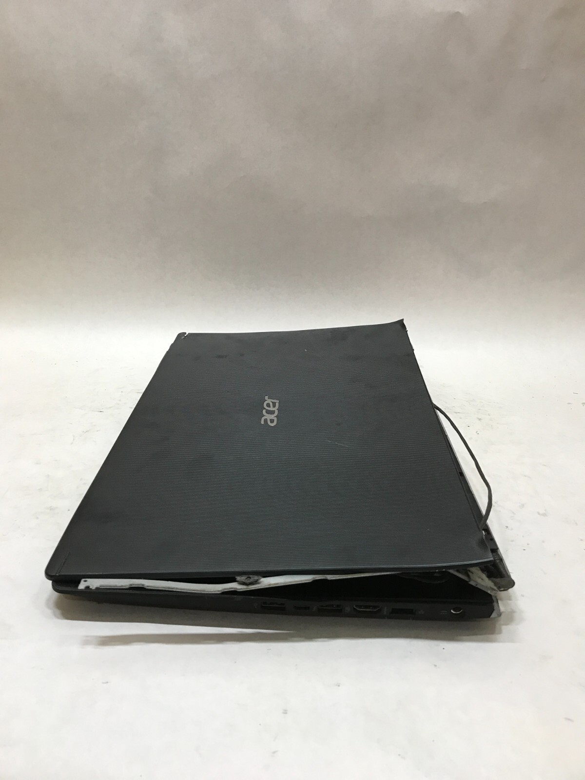 Acer Aspire V15 Black Edition VN7-593G-76SS Intel i7 7th Gen NO RAM GTX 1060 -DW