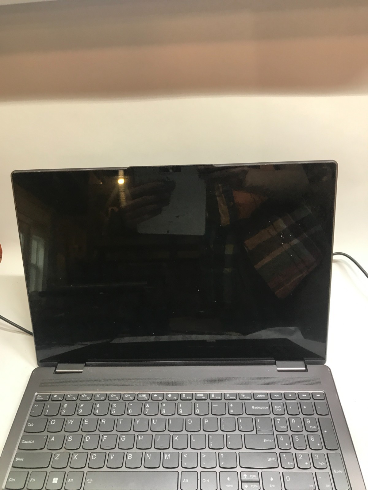 Lenovo Yoga 16IAP7 16″ Intel i5 EVO NO RAM NO SSD/OS For Parts BAD POWER BUTTON