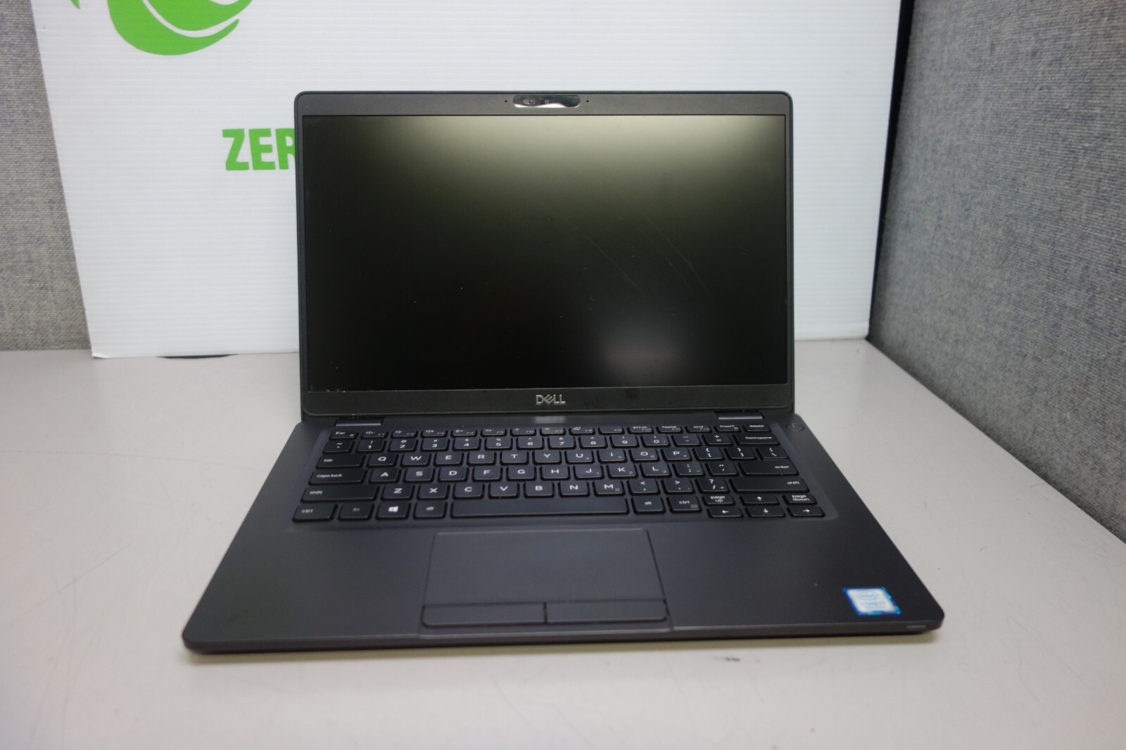 Dell Latitude 5300 13.3″ i7-8665U 1.9GHz 16GB Laptop [NO HDD/AC/OS][ADMIN/BIOS]