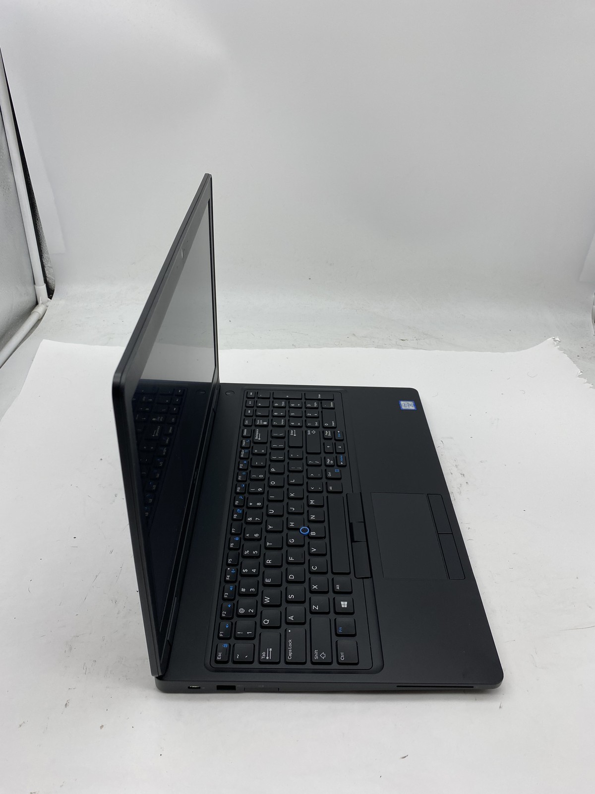 Dell Latitude 5591 Laptop Intel Core i5 8400H 2.5GHz 4GB RAM – No HDD