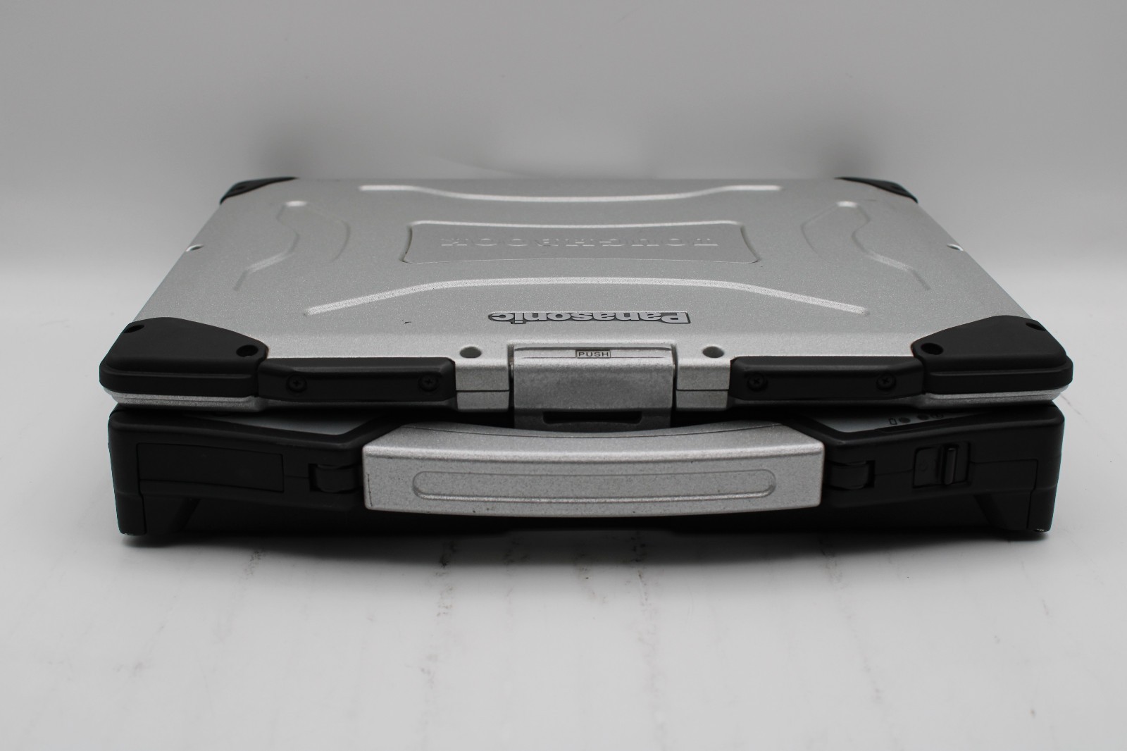 Panasonic ToughBook CF-29 _ Pentium M _ 768 MB RAM _ No SSD / OS *READ