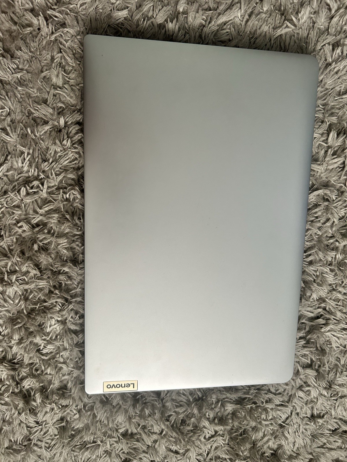 Lenovo – Full HD Laptop. 12th Gene Intel Core i3 – 1215U 8GB Touchpad