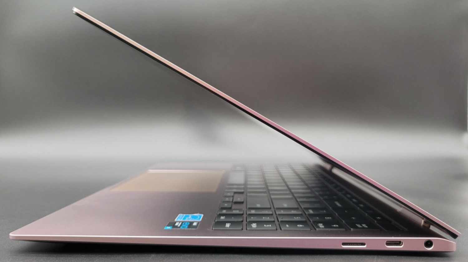 Samsung Galaxy Book Pro 360 15.6″ i7-1165G7 16GB 1TB SSD FHD Touch Read*