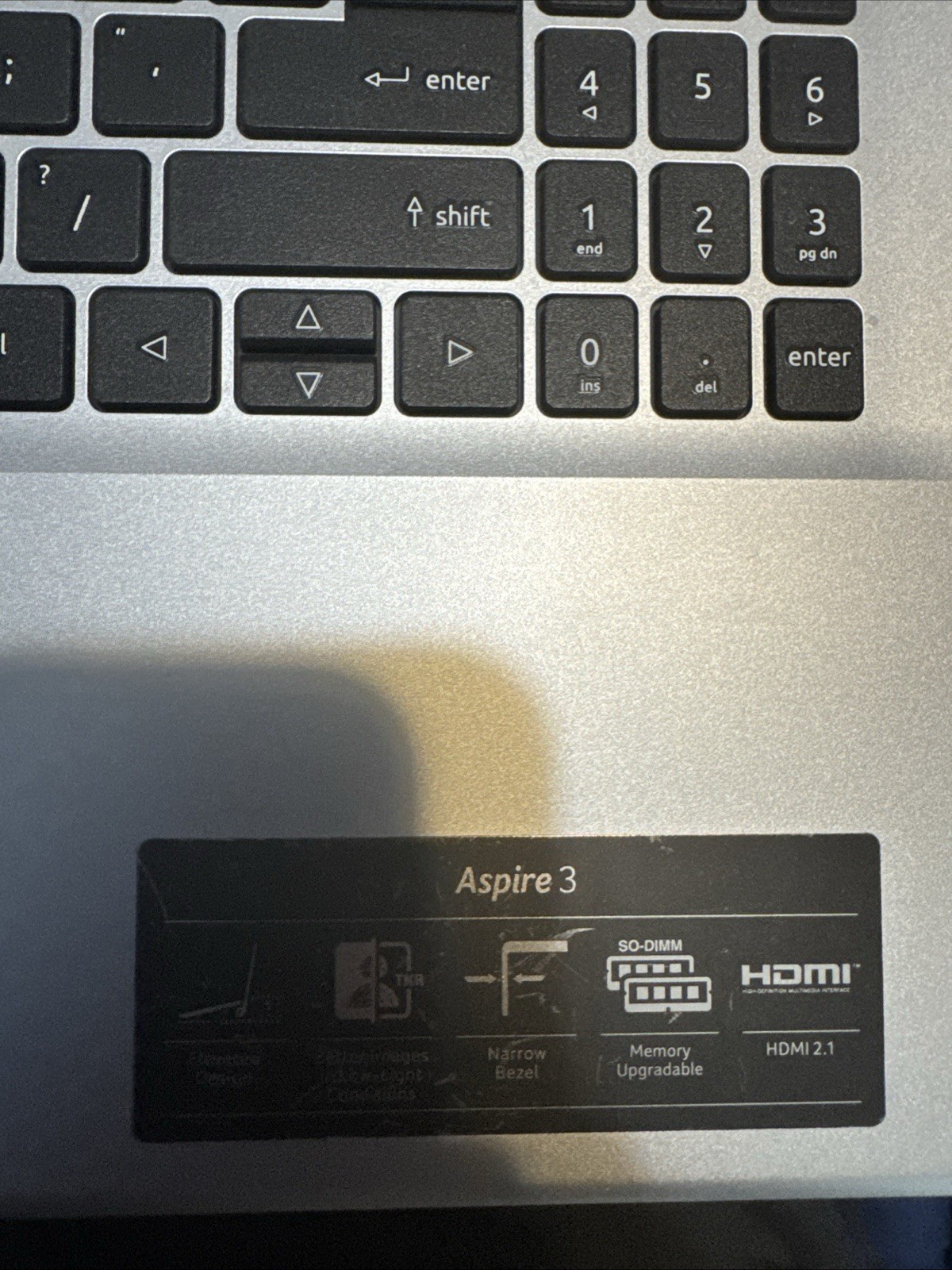 Acer Aspire 3 15.6″ (256GB SSD, Intel Core i5-1235U, 4.40GHz, 8GB) Laptop…