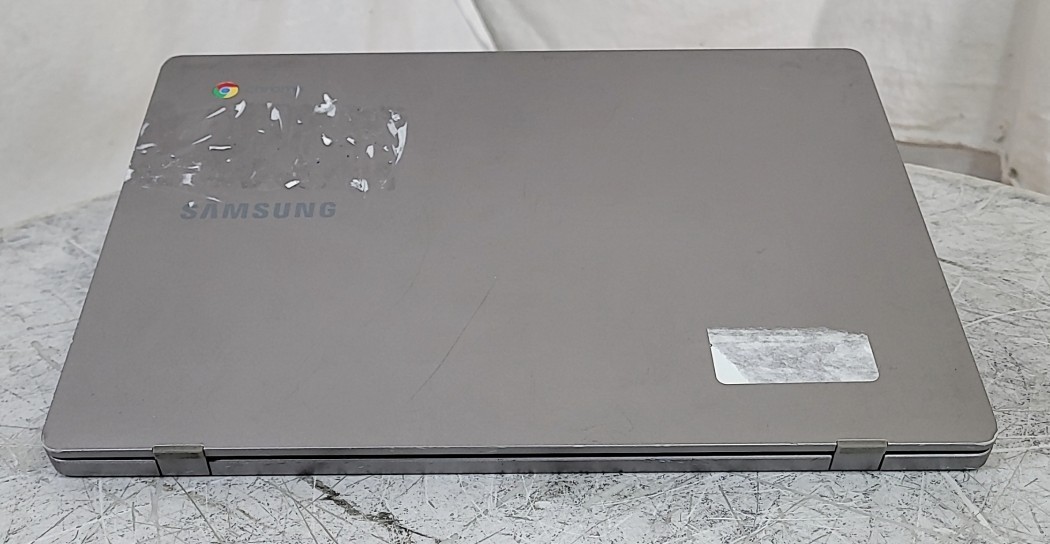 Samsung XE310XBA-K01US Chromebook 4 Celeron N3450 1.1GHz 4GB 32GB SEE NOTES