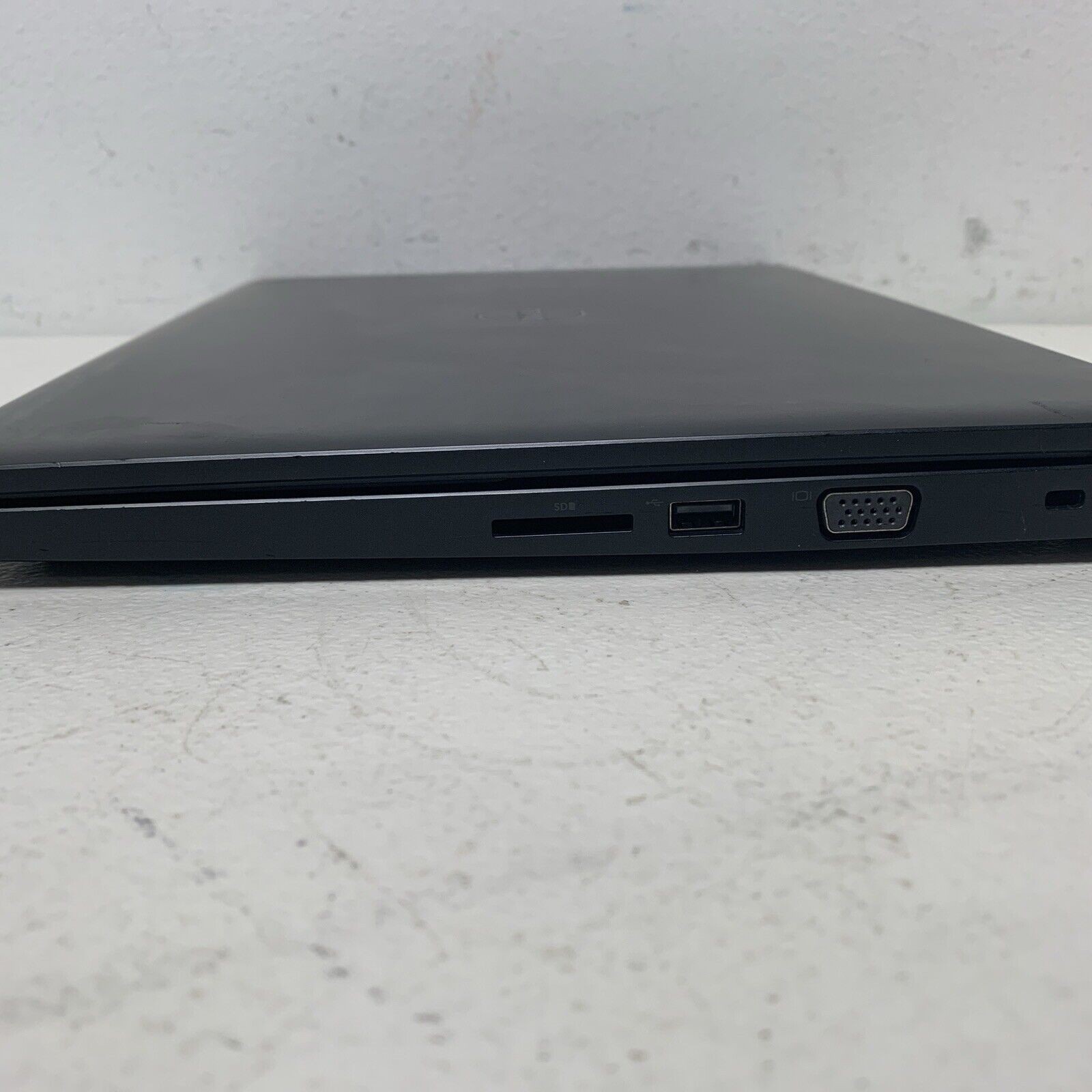 Dell Latitude 3470 14″ Intel Core i3-6100u 2.30GHz 4GB Ram 128 GB SSD W 11 Pro