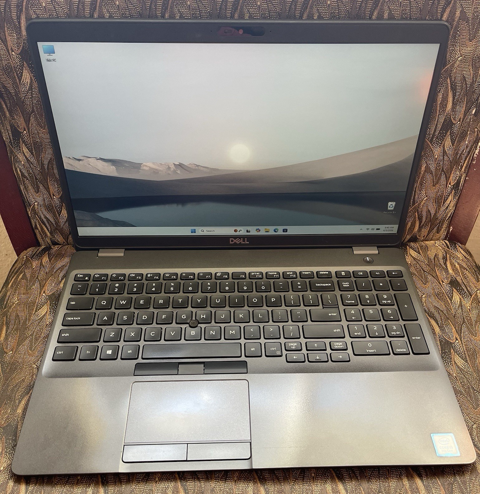 Dell Latitude 5500 15.6″ i5-8265U 8GB RAM 256GB SSD FHD Win11pro