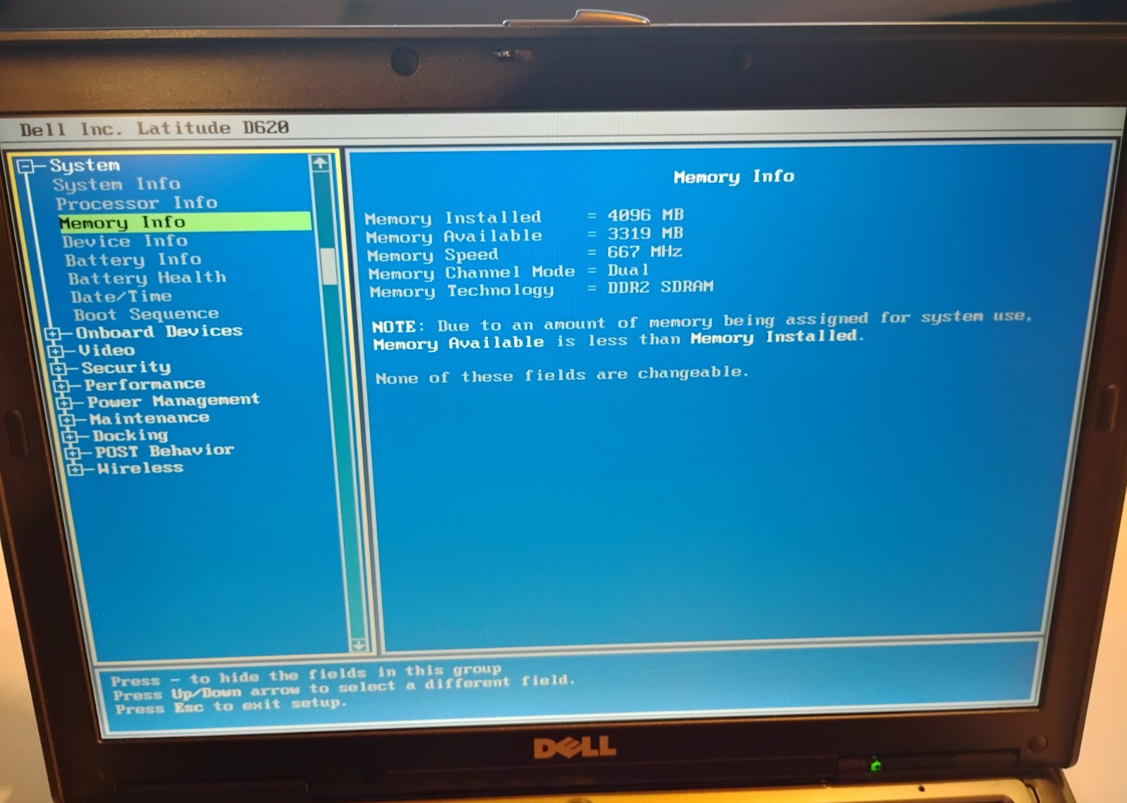 Dell/Latitude D620/Win XP SP3/256GB SSD/4GB RAM/Core 2 Duo 2.16GHz/WiFi/DVD+-RW