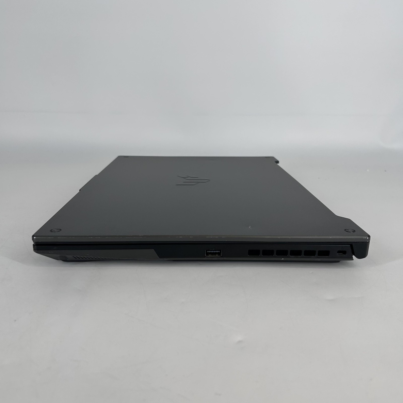 Asus TUF F17 144Hz FHD 2.5 GHz i5-12500H 16GB 512GB SSD RTX 3050 Good BLURRY CAM