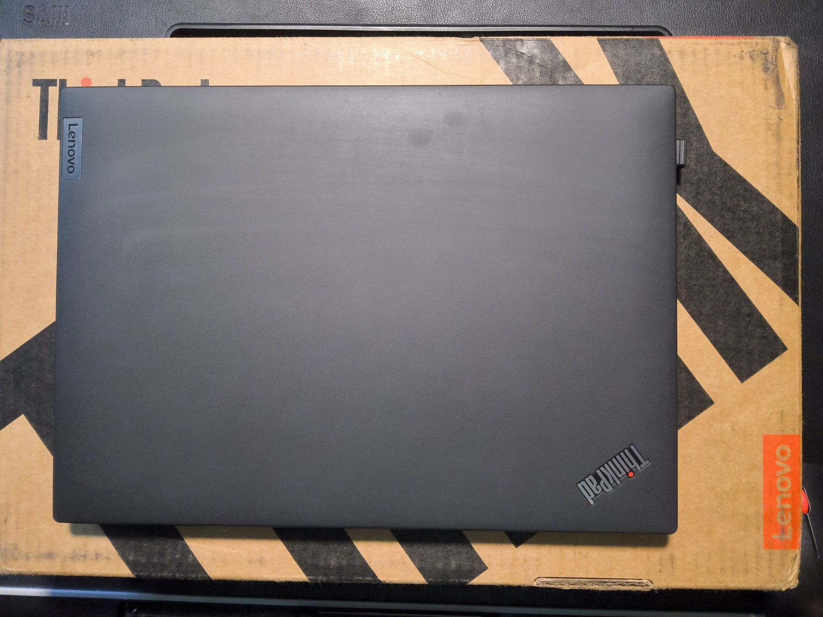 Lenovo ThinkPad T14 Gen 3 14″ 512 GB SSD 16 GB RAM Ryzen 5 Pro 6650U (+ mouse)