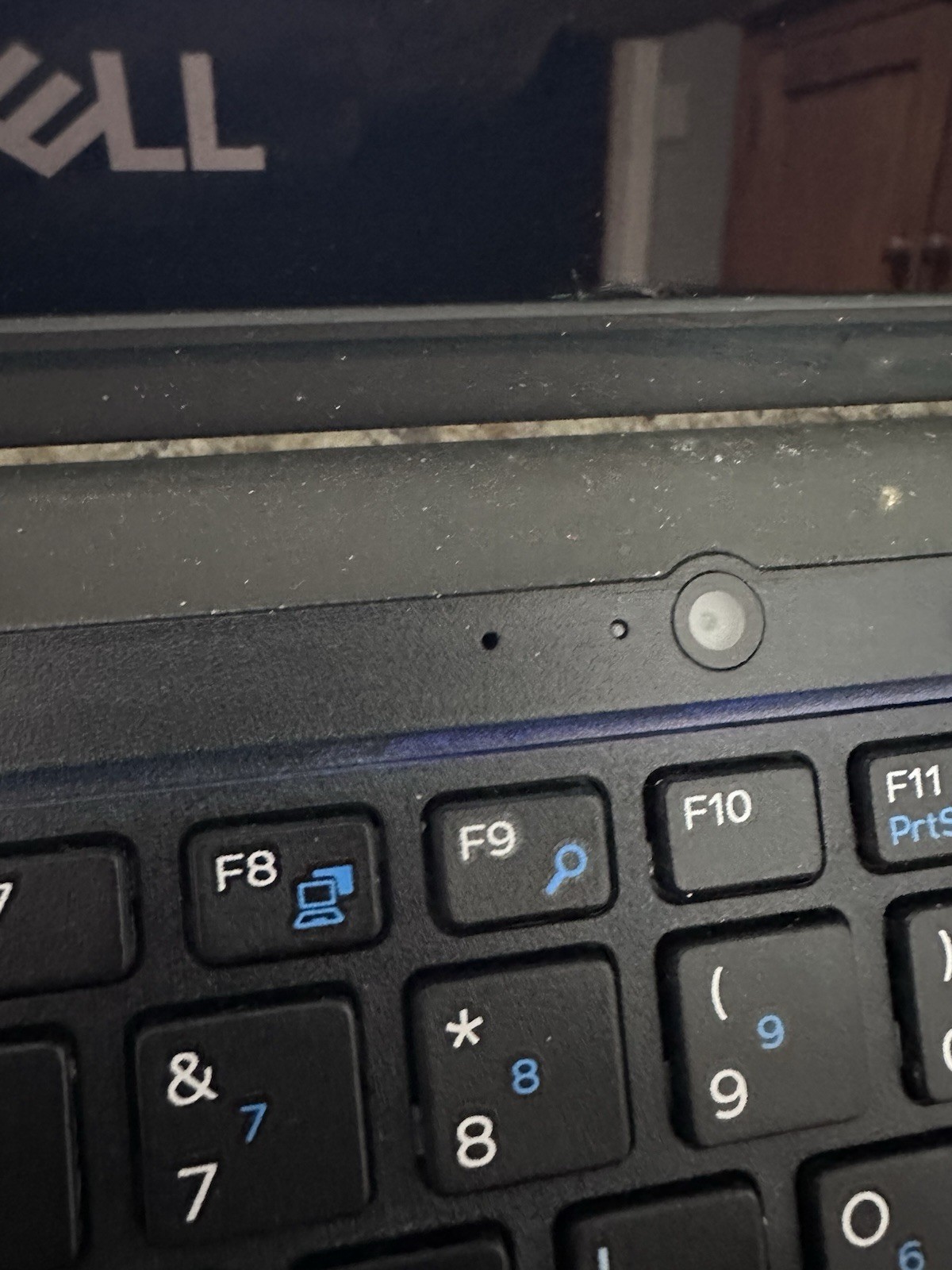 Dell Latitude 11 3190 2-in-1 read description And Charger