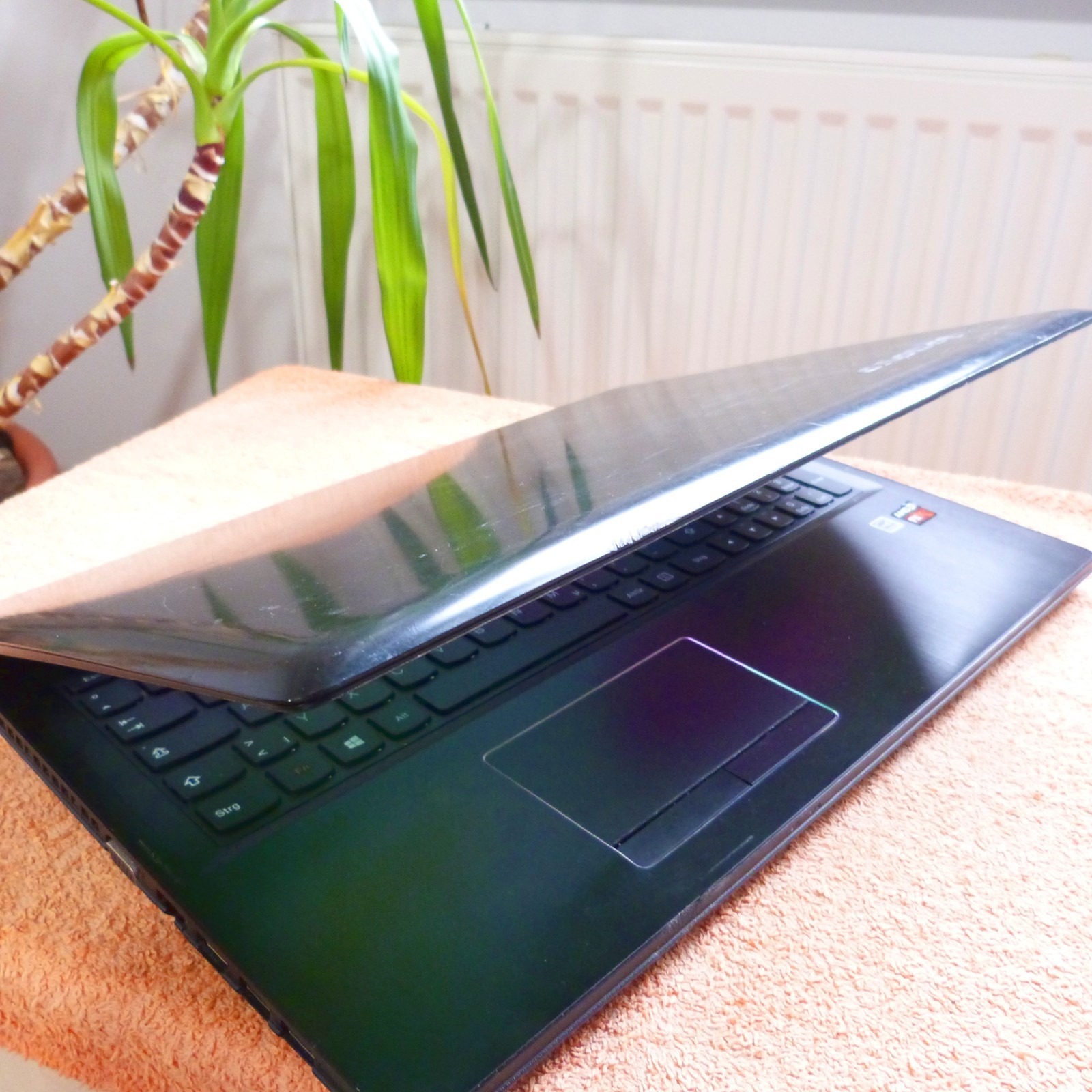 Lenovo Z50 ULTRABOOK 15″ FULLHD l SSD Windows 11 l AMD QUAD CORE l 8GB RAM