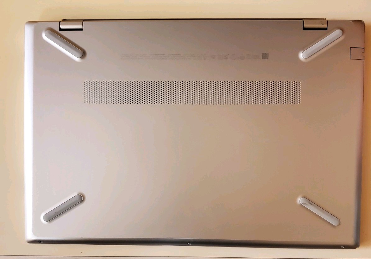 HP Pavilion 15 /Intel i7-1065G7 /12GB RAM/128GB NVME /1TB HDD/100% WORKING