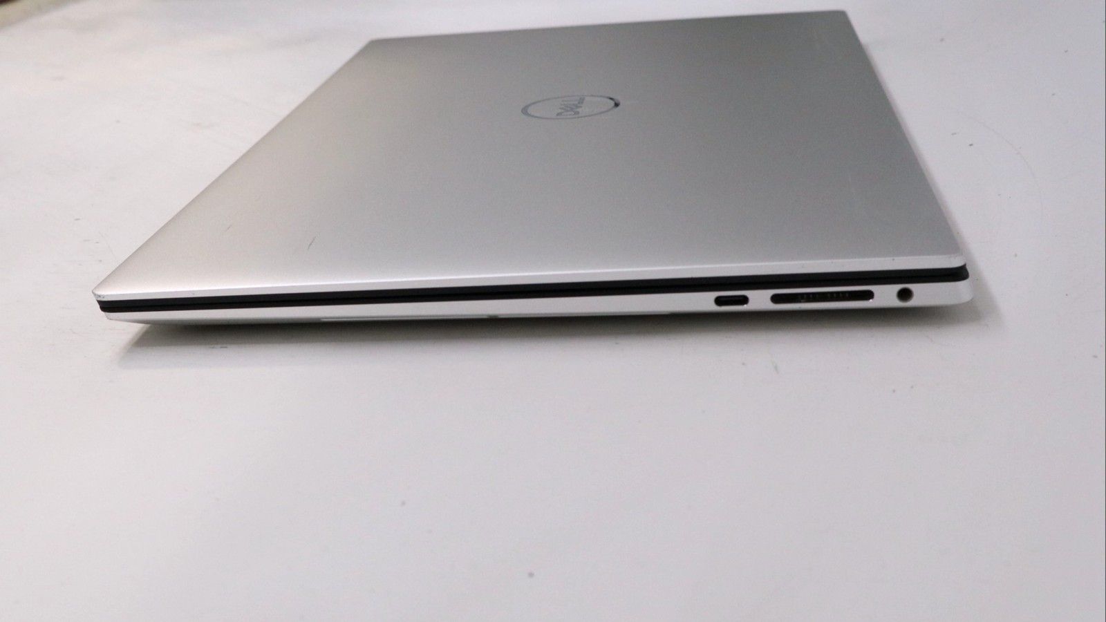 Dell XPS 15 9520 15″ i7-12700h 32GB 512GB – Good