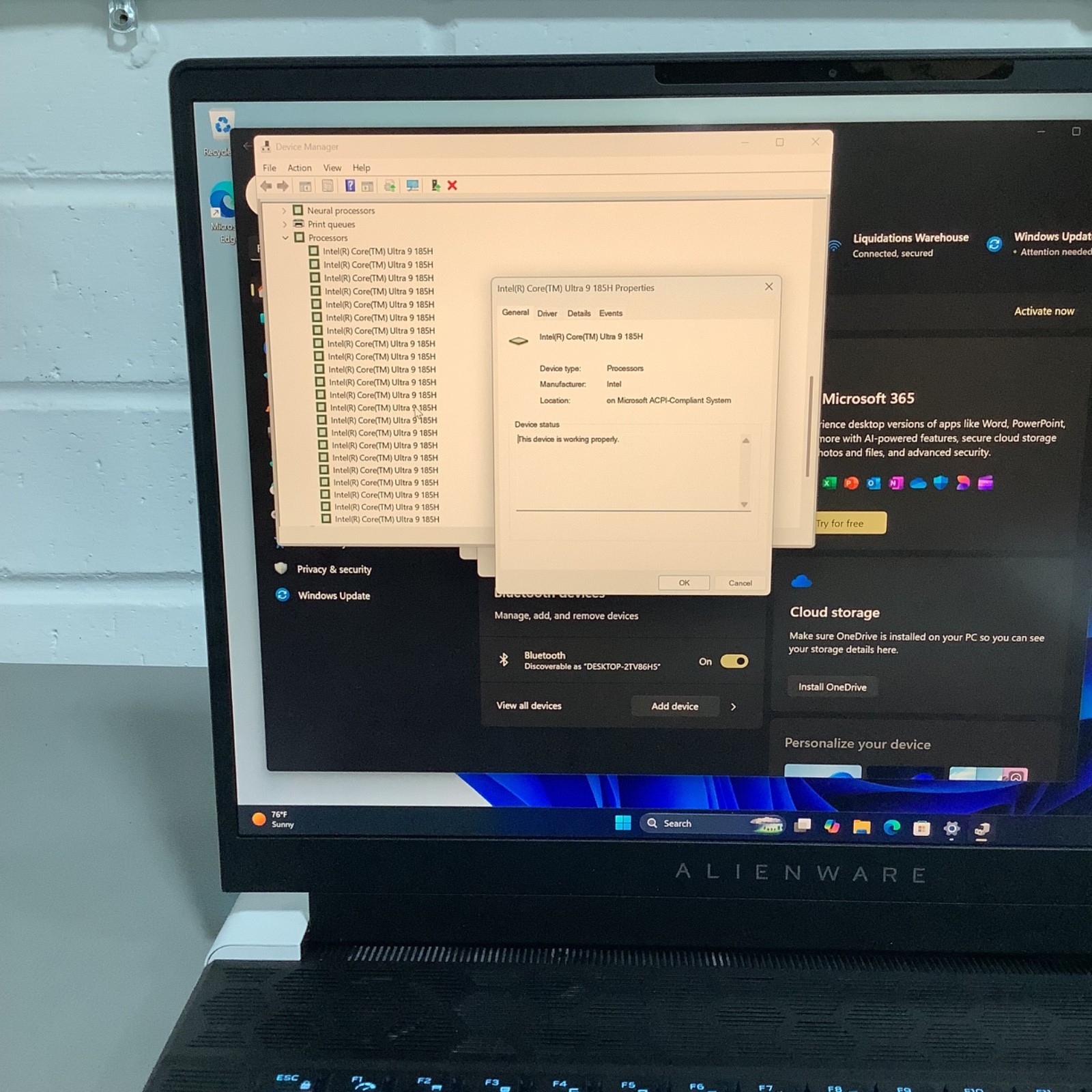 Alienware X16 R2- (32GB 1TB SSD), Intel core Ultra 9 185H