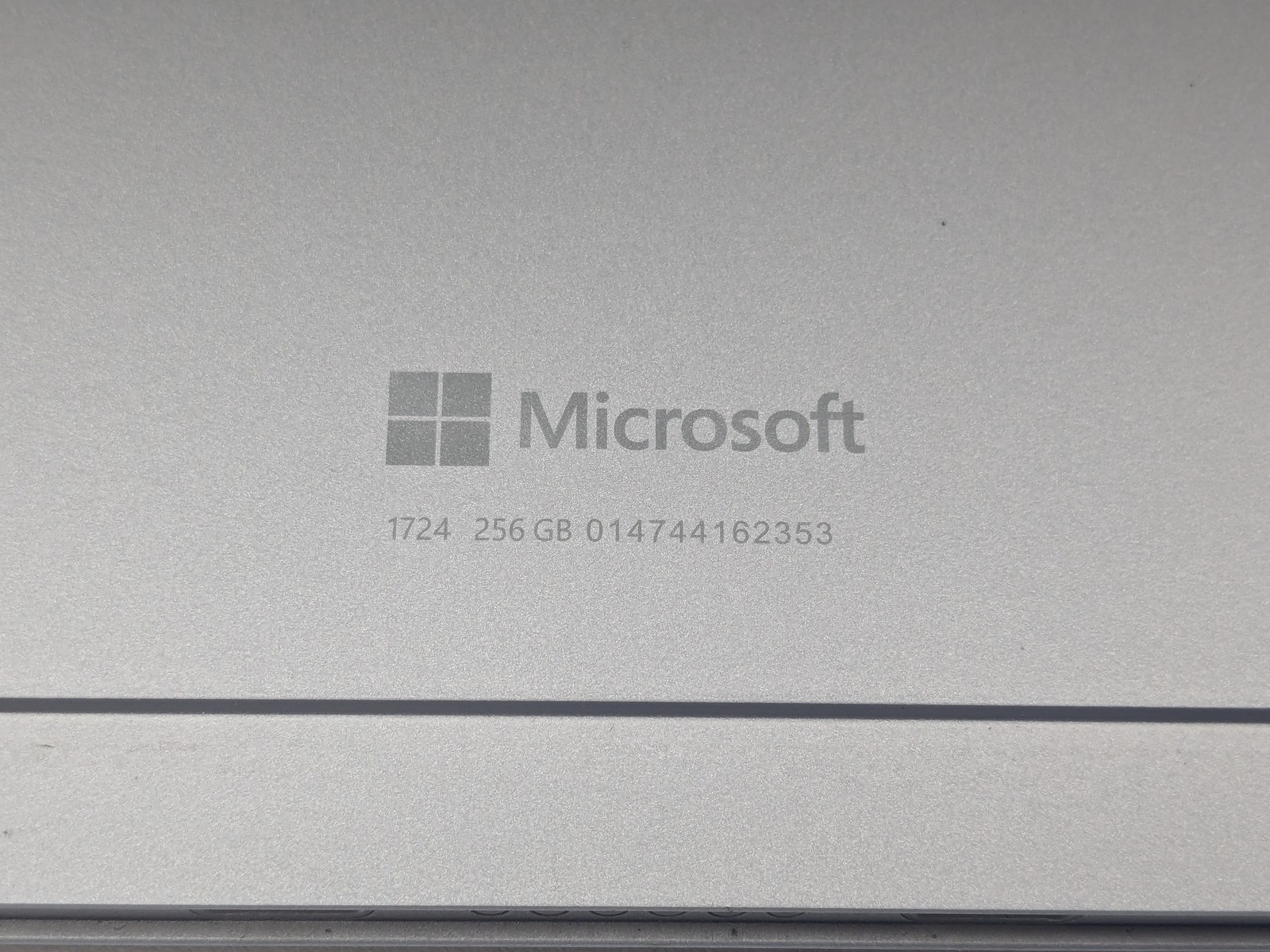 Microsoft Surface 13″ 2736 x 1824 I5-6300U 256GB SSD 8GB Motherboard *READ*