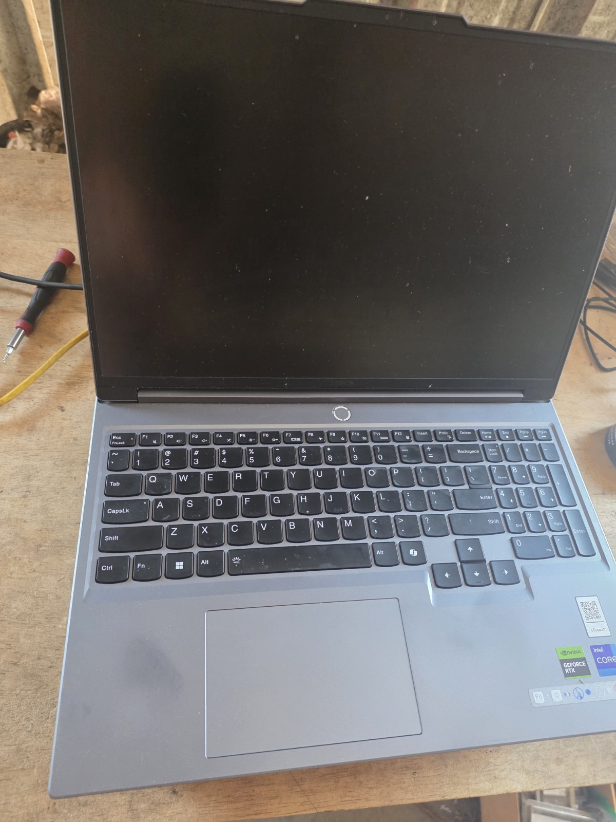 Lenovo LEGION 5 16IRX9 16″ Laptop Intel Core i9-14900HX Rtx4060 Power