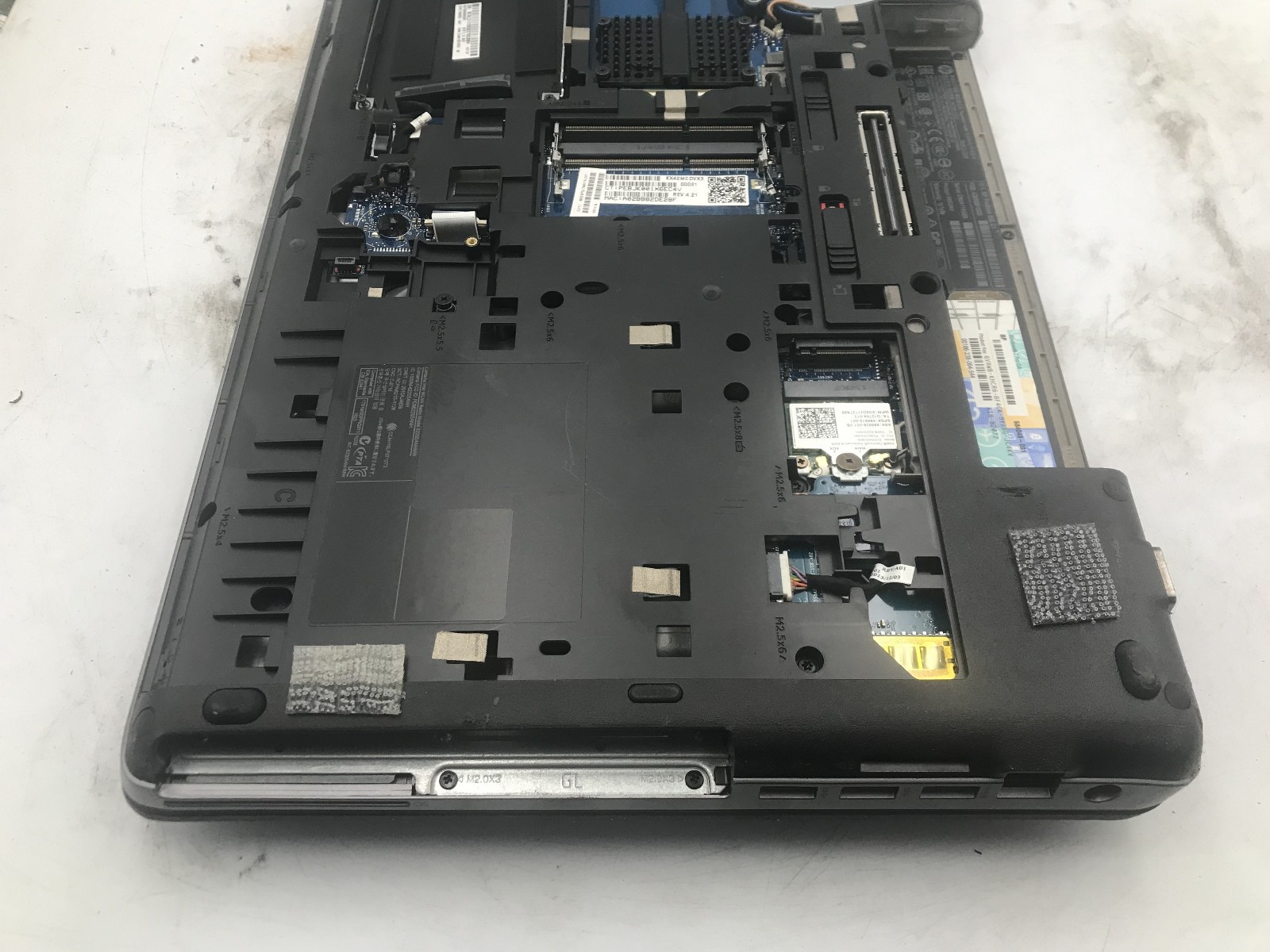 HP PROBOOK 650 G1 – BOOTS TO BIOS – INTEL I5 4200U – NO RAM – READ DESCRIP – BB!