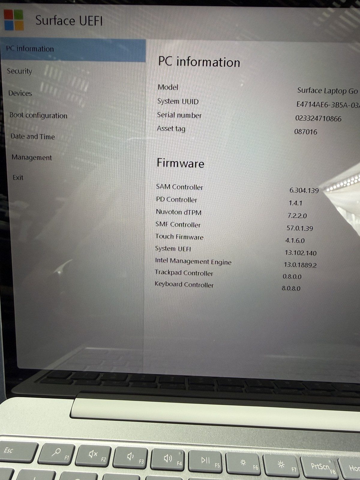 Microsoft Surface Laptop Go 12.3in i5-1035G1 16GB 256GB NO OS READ
