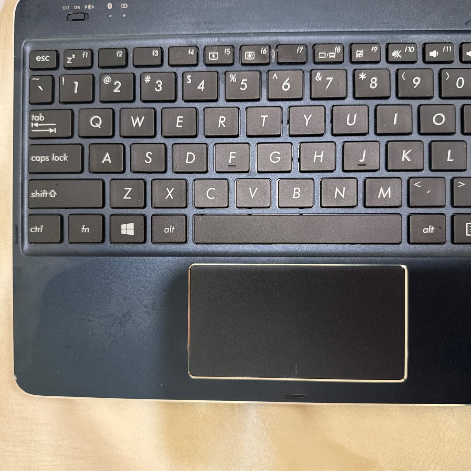 ASUS T100 Laptop FOR REPAIR OR PARTS black