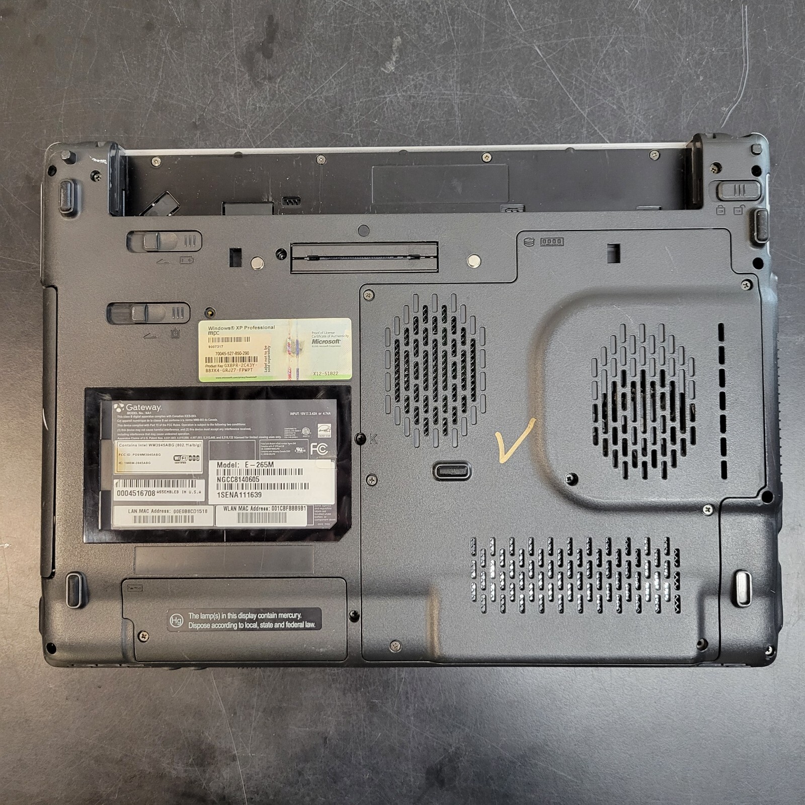 Gateway E-265M 14.1″ Intel Core 2 Duo T7500 2200 MHz 1 GB RAM 0 GB HDD