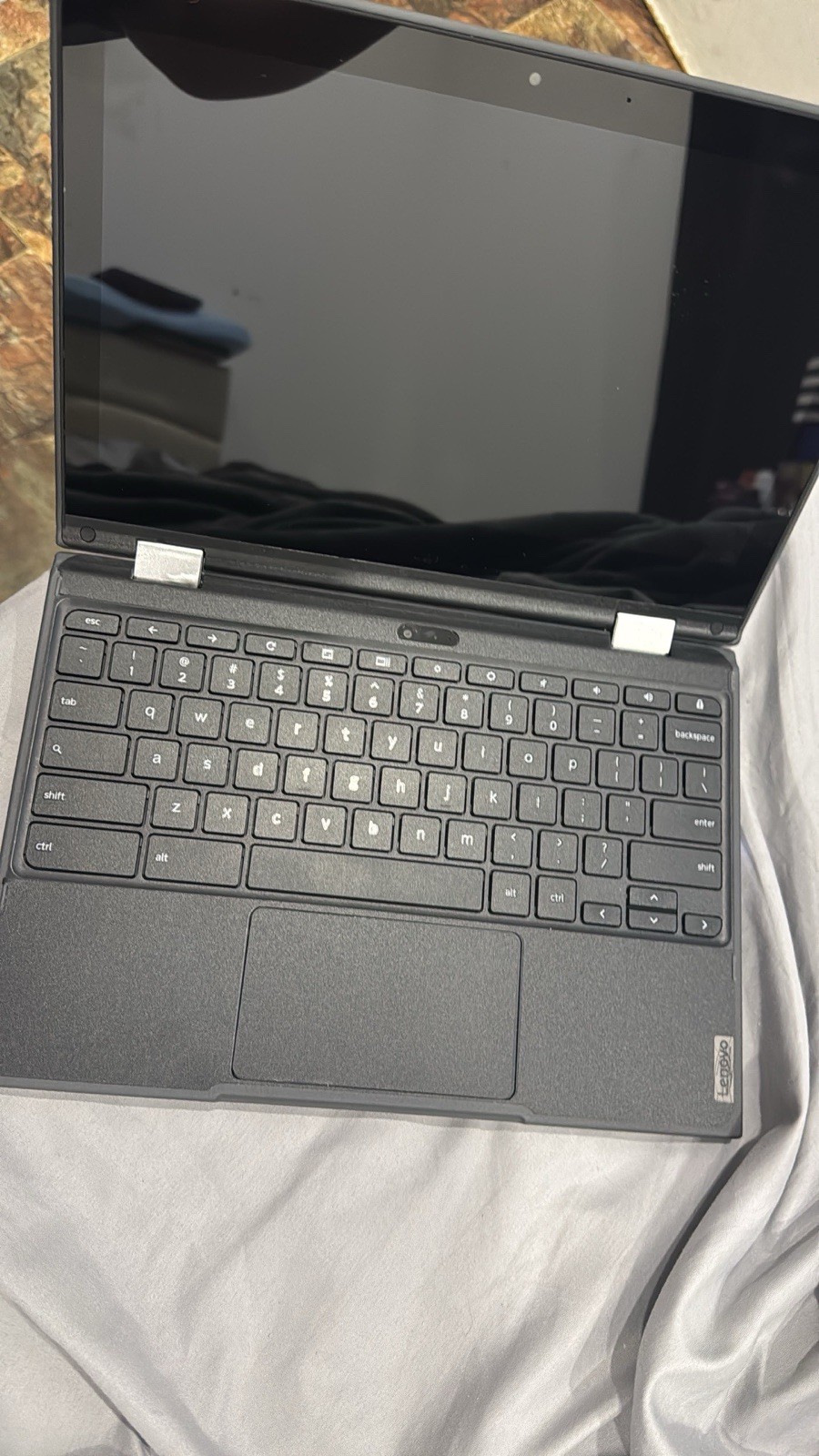 Lenovo Chromebook 11.6in Intel Celeron 4GB 32GB eMMC Chrome OS Black