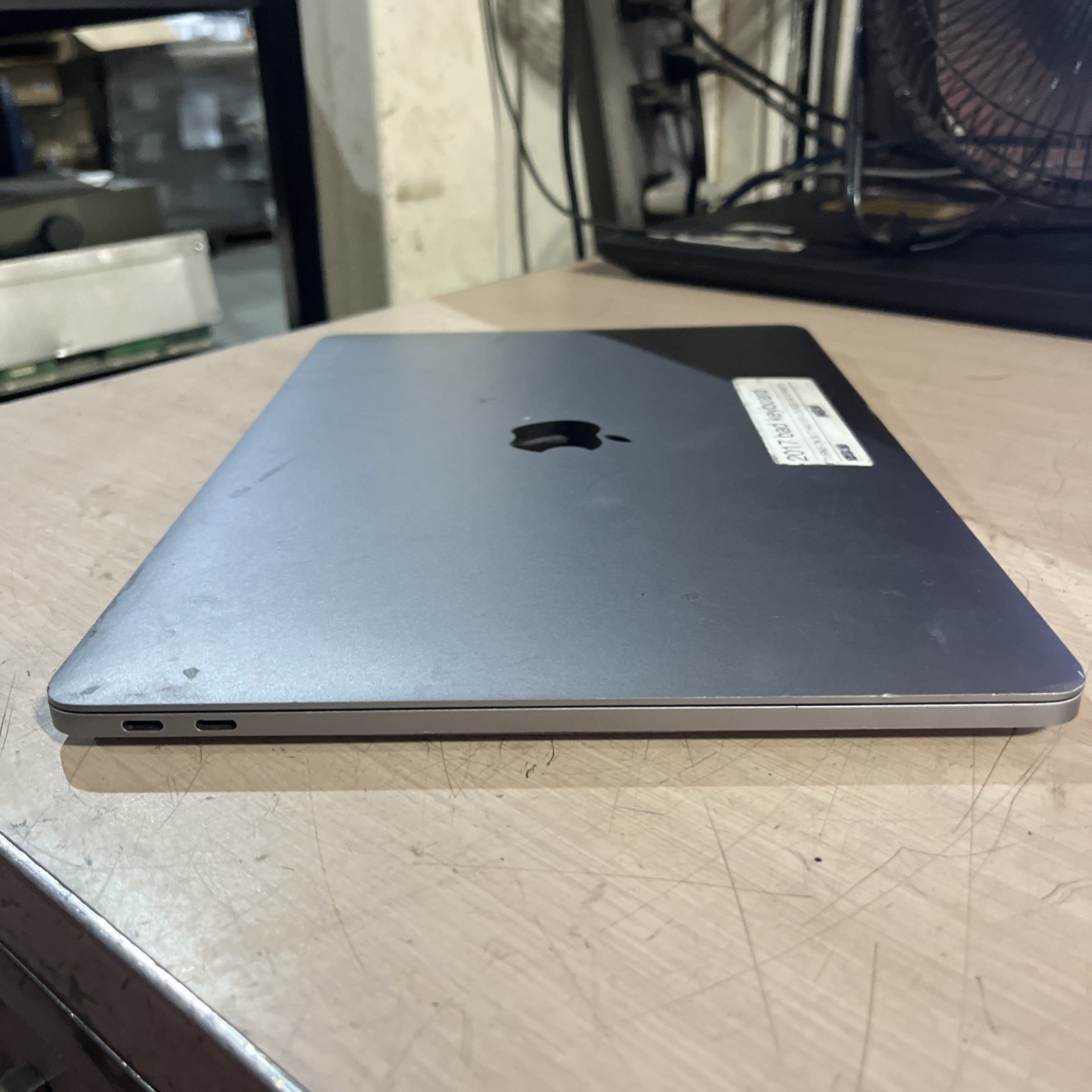 APPLE MACBOOK PRO 13″ MID-2017 CORE I5-7360U 2.3GHZ 8GB RAM NO HD