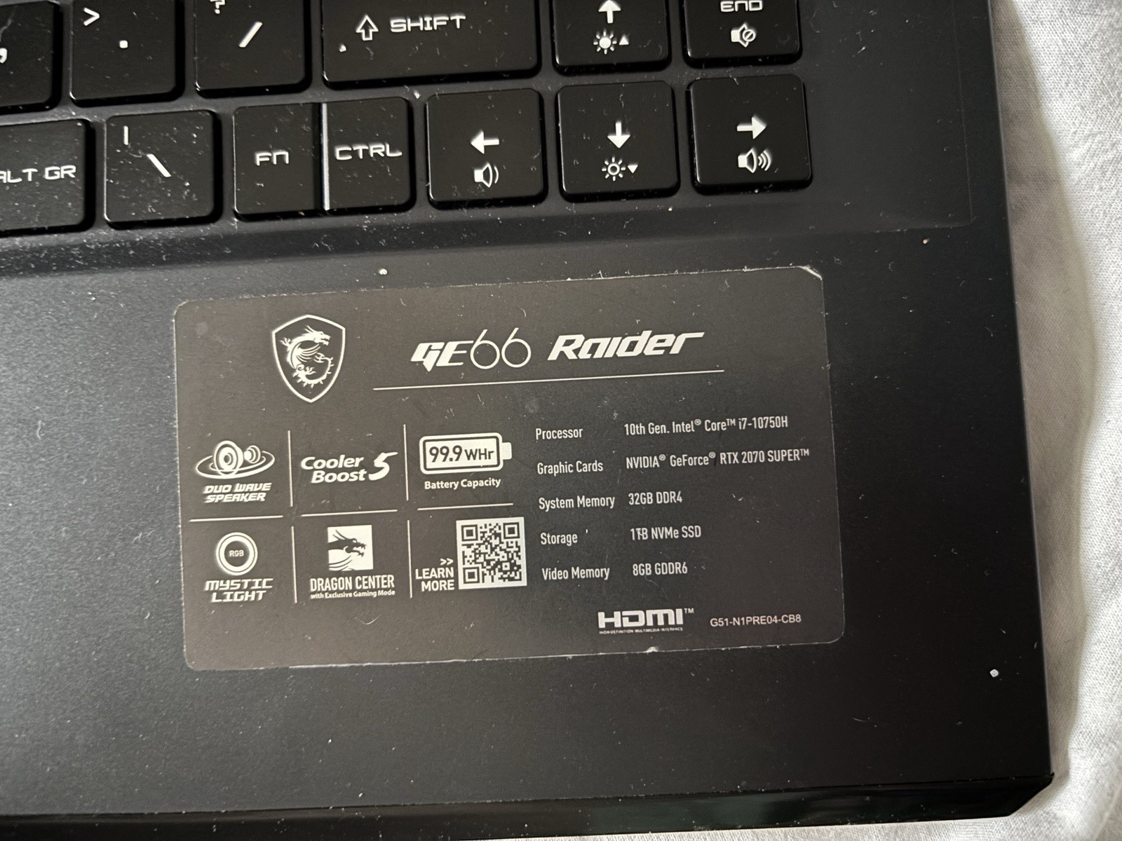 MSI GE66 Raider 10SFS-670 15.6″ (1TB SSD, Intel Core i7-10750H, 2.6GHz, 32GB…