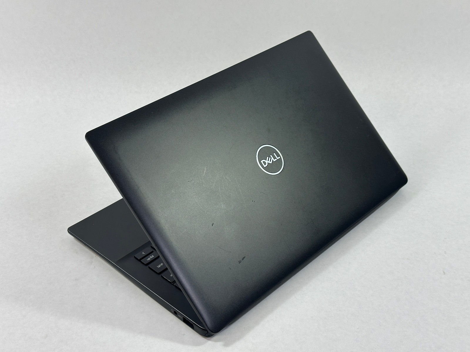 Dell Latitude 3301 13.3″ HD Laptop Core i3-8145U 4GB RAM 256GB SSD Win11 – READ