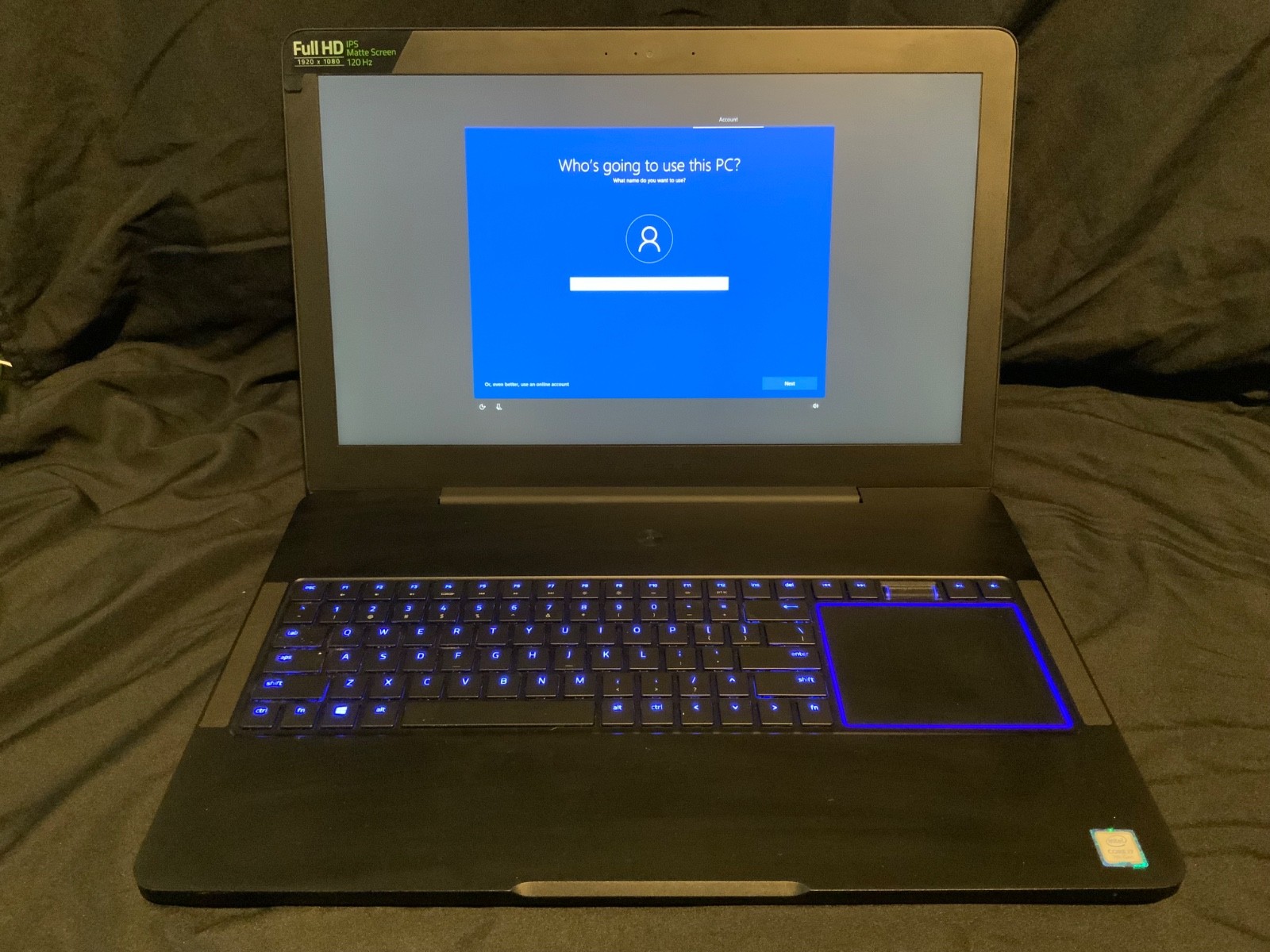 Razer Blade Pro 17.3″ (512GB SSD, Intel I7-9750H, 2.60 GHz, 16GB RAM) Laptop…