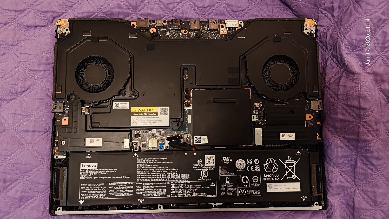 Lenovo Legion Pro 7i 16IRX8H 16″ RTX 4080 – FOR PARTS READ DESCRIPTION