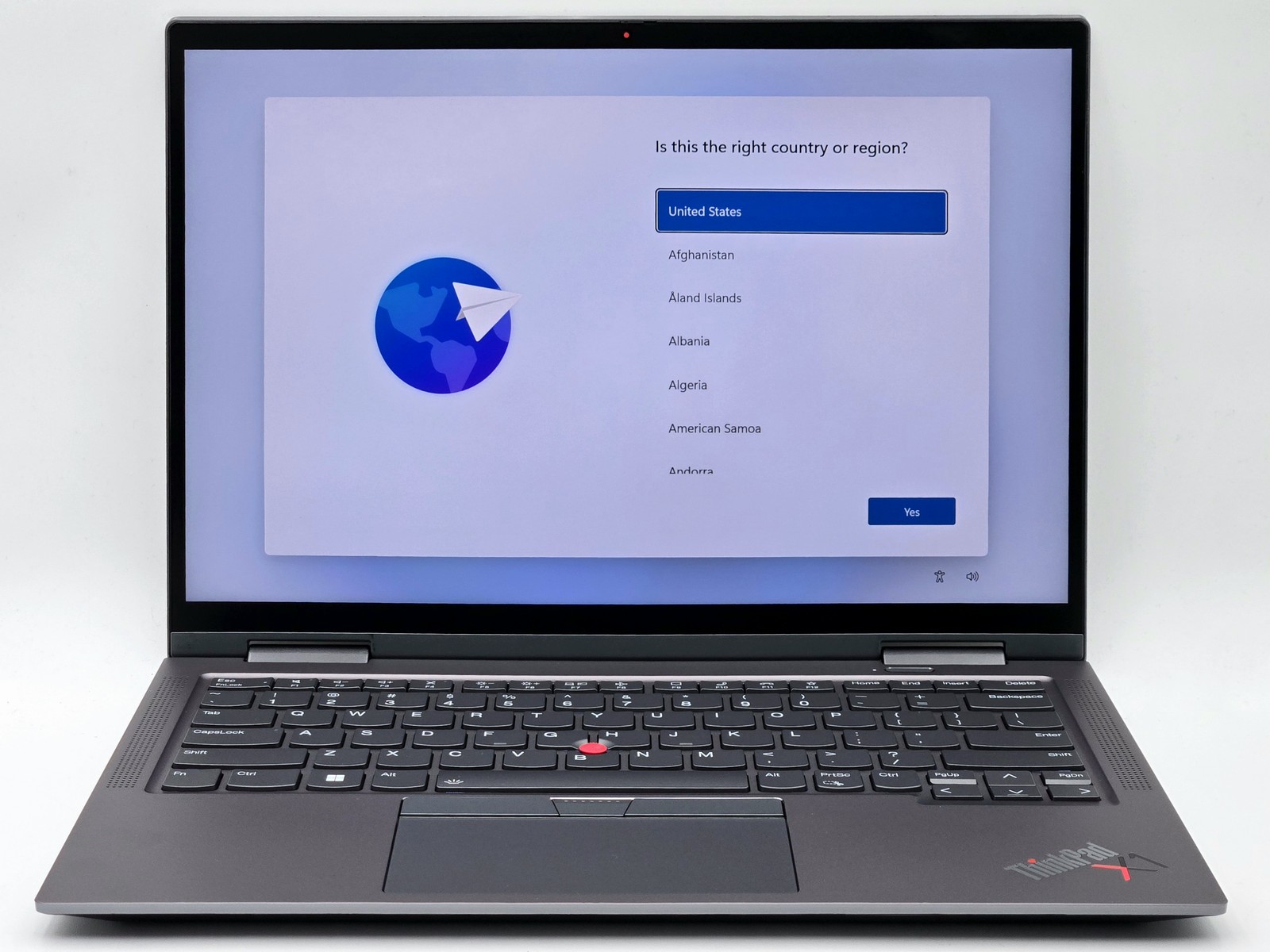 ThinkPad X1 Yoga Gen 6 2-in-1 14″ FHD Touch I5-1135G7 512GB 8GB W11P *READ*
