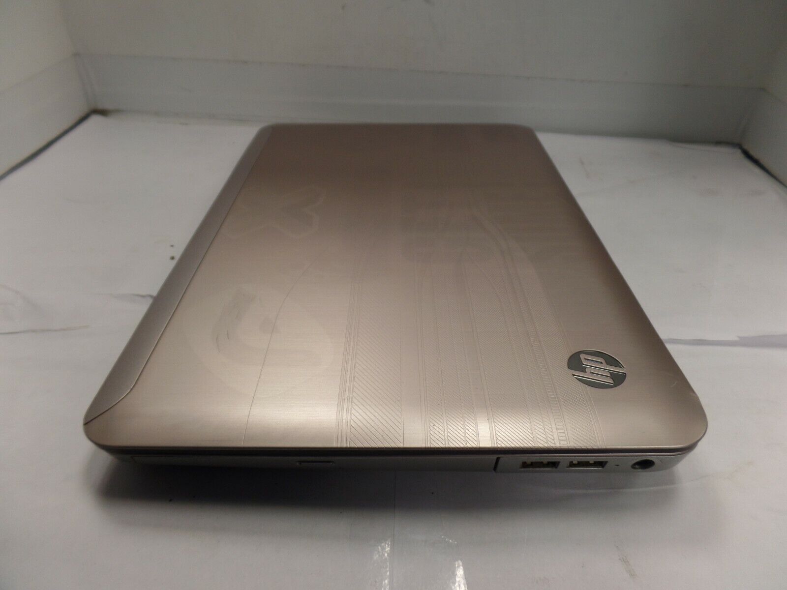 Brushed Aluminum 14″ HP Pavilion dm4-1277sb 2.3GHz i5-M460 4GB 320GB Win10
