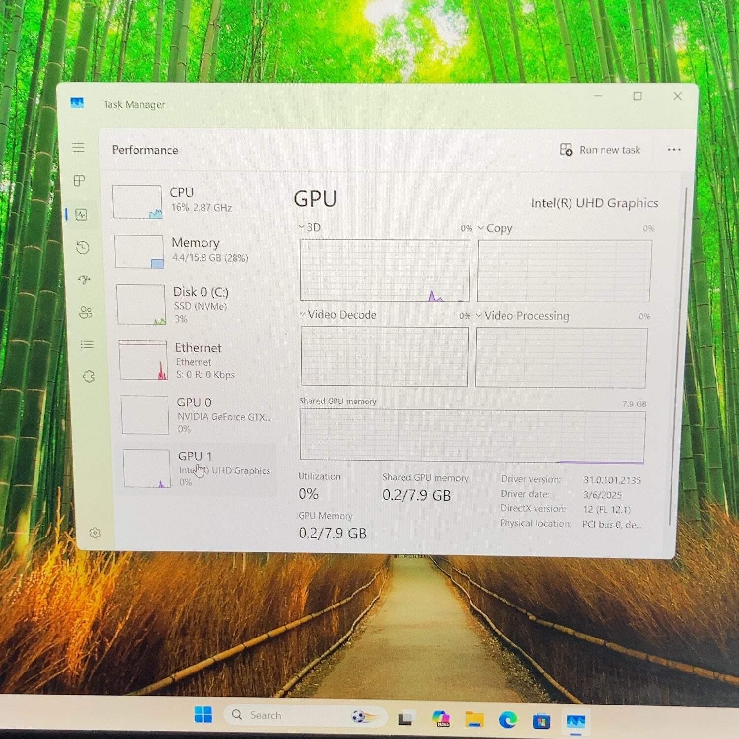 Dell XPS 9500 15.6″ i7-10875H 2.3GHz 16GB RAM 512GB SSD 1650Ti GPU WIN 11