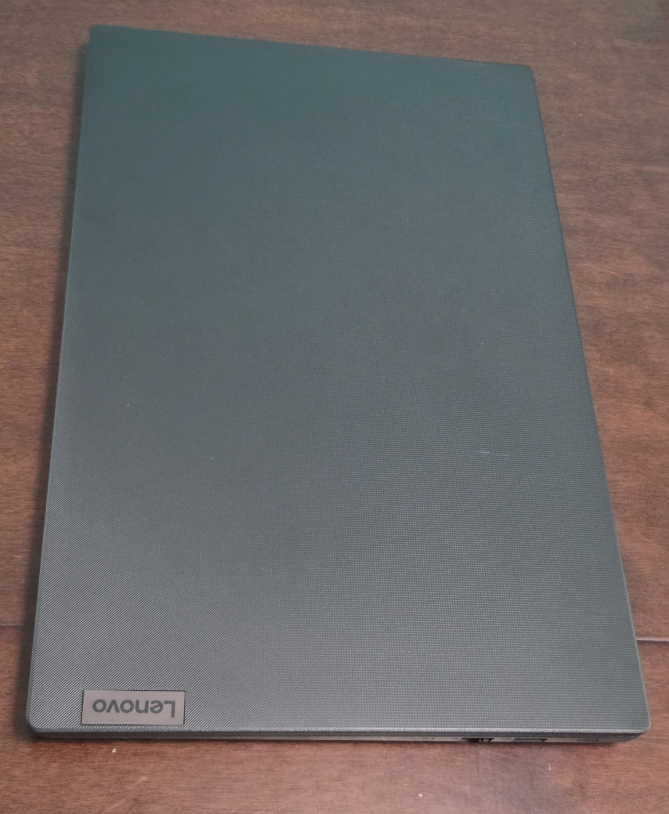 READ* Lenovo V15 G4 ABP 15.6″ FHD Ryzen 7 7730U 2.00GHz 16GB DDR4 512GB SSD W11H