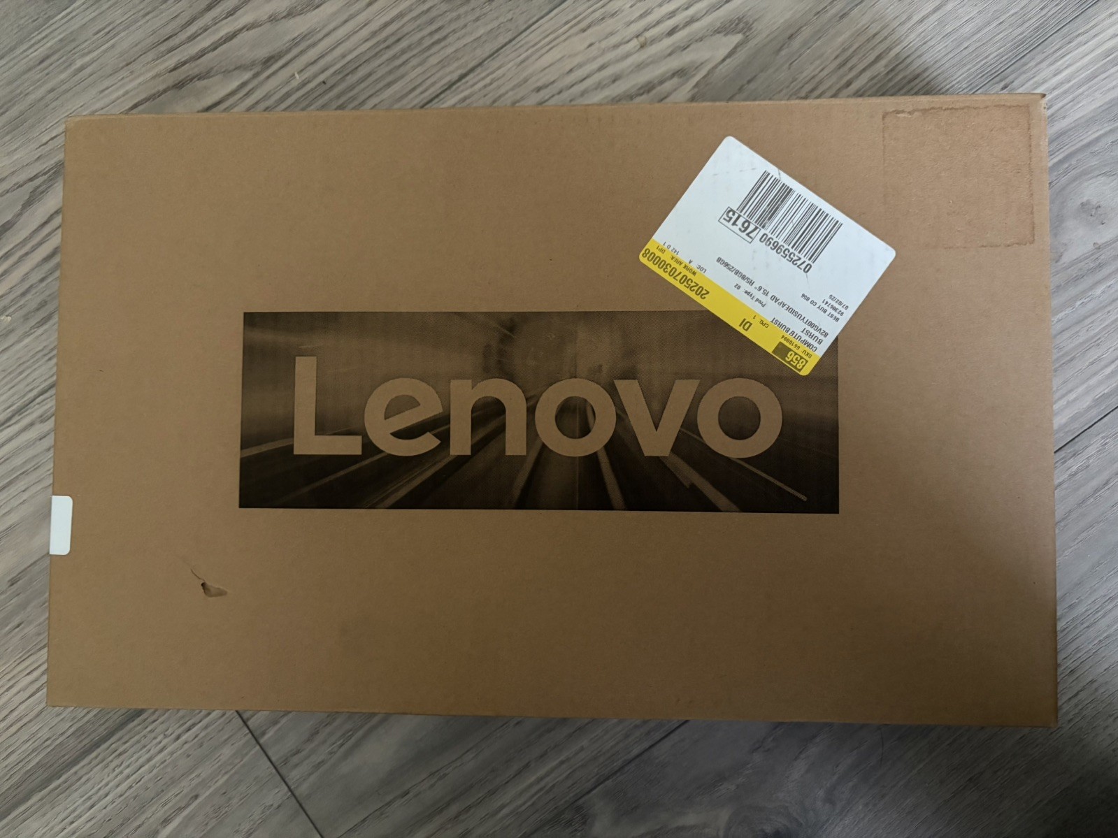 Lenovo IdeaPad 1 15.6″ AMD Ryzen 5 7520U 8GB RAM 256GB SSD Windows 11
