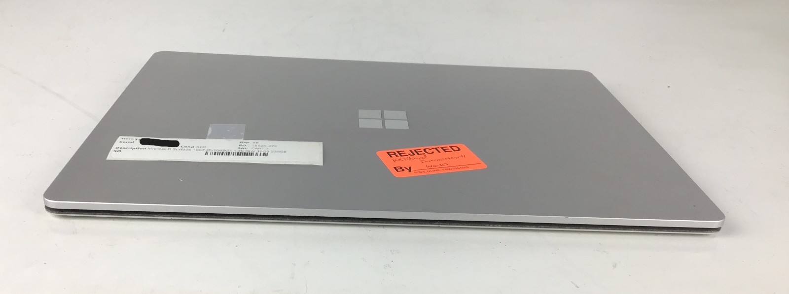 Microsoft Surface 1867 13.5″ Laptop Gen 3 I7-1065G7 1.3 GHz 16GB 256GB SSD READ