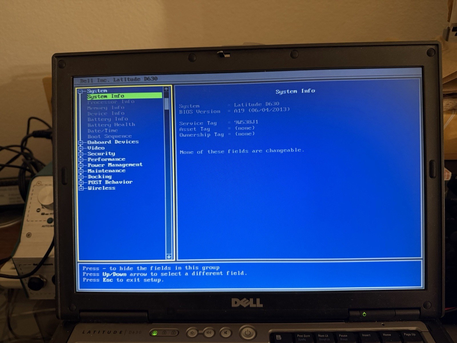 Dell Latitude Laptop – D630 – Windows XP Nvidia NVS135M 4 GB DDR2 80 GB HDD