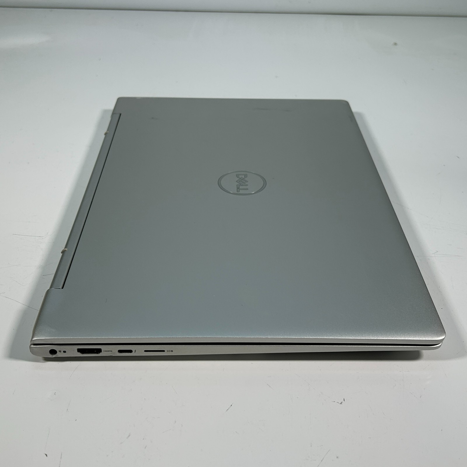 Dell Inspiron 7591 2-in-1 Intel i7-10510U 1.8GHz 12GB RAM 512GB NVMe No OS Used