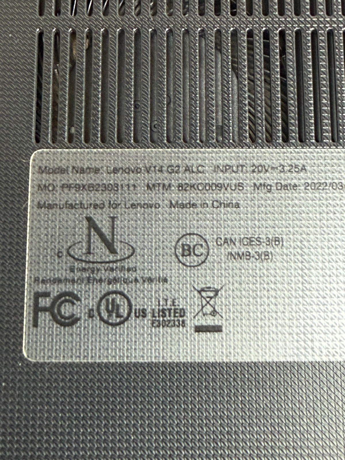 Lenovo V14 G2 AMD Ryzen 5 5500U 12GB RAM 256GB M.2 NVMe Windows 11 S2