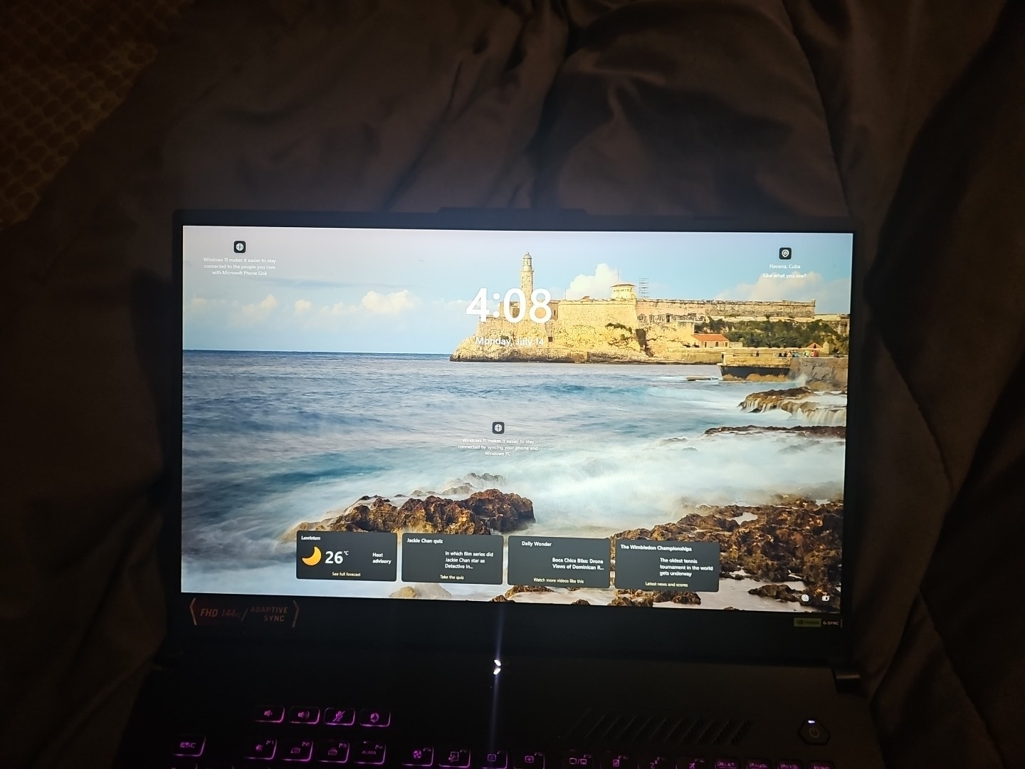 TUFF GAMEING LAPTOP 4050 17.5 DISPLAY
