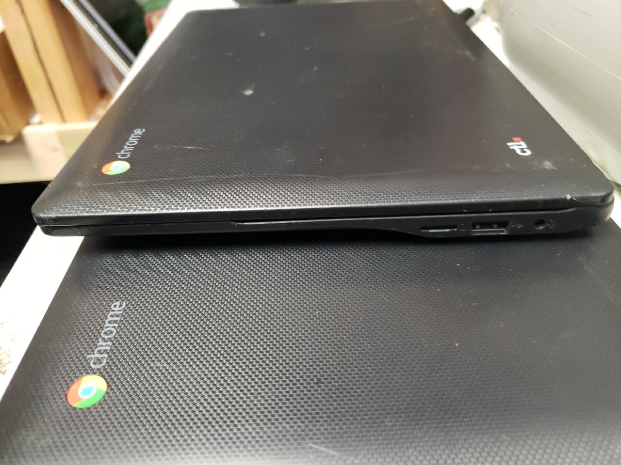 CTL Chromebook J2 11.6” 1.8GHz 2GB RAM 16GB SSD no power cord free ship