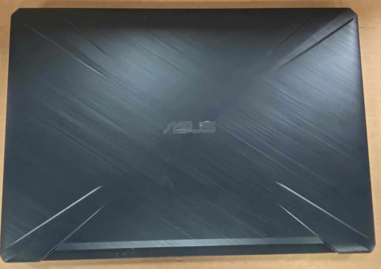 ASUS TUF GAMING 17.3″ AMD RYZEN 7 8GB 512GB NVIDIA GEFORCE GTX 1650- USED.