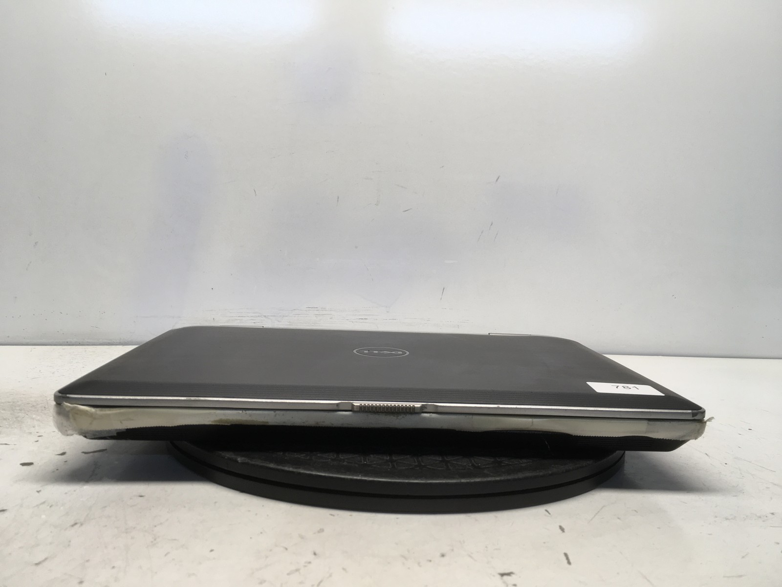 Dell Latitude E6430 Intel i5-3210M 2.5GHz 2 GB NO HDD No Batt